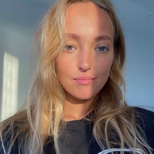 Meet your Posher, Nadya